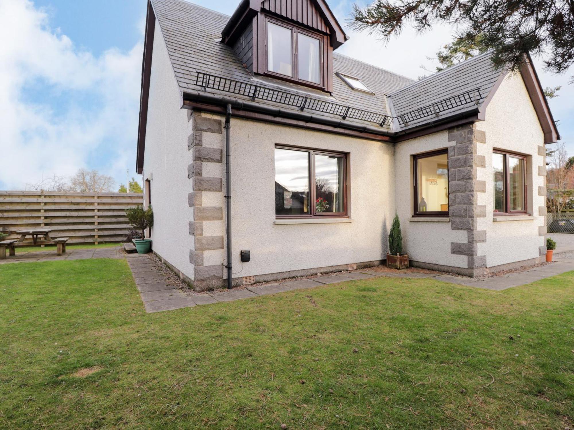 Bruach Gorm Cottage Grantown-on-Spey Экстерьер фото